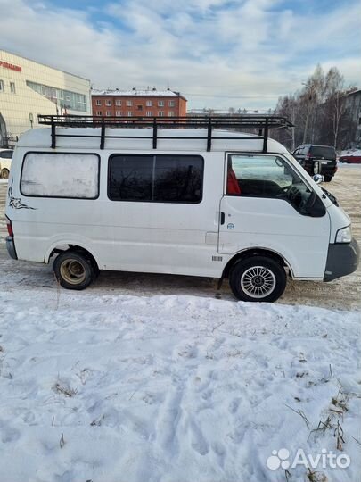 Mazda Bongo 2.0 МТ, 2002, 200 000 км