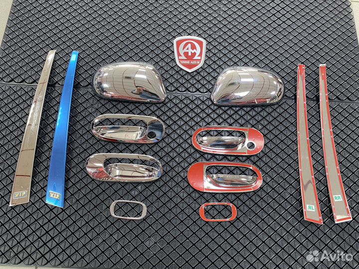 Комплект хромированных накладок Nissan Sunny 2002+