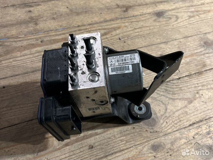 Блок ABS Mercedes Benz Gls X166 642.826 2018