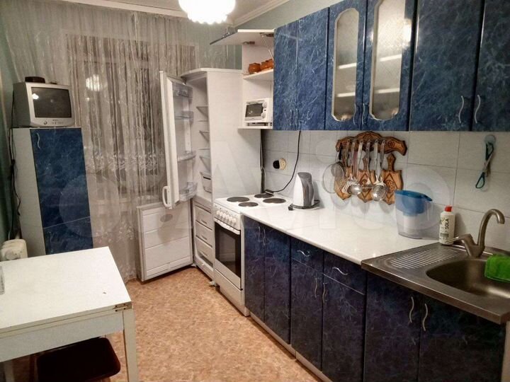 2-к. квартира, 43 м², 3/5 эт.