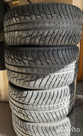 Зимняя резина Nokia Types WR 275 40 20/315 35 20