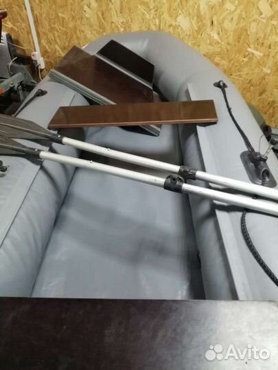 Лодка flinc 300