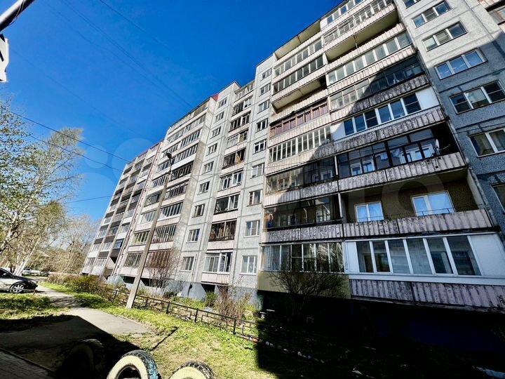 2-к. квартира, 50 м², 2/9 эт.