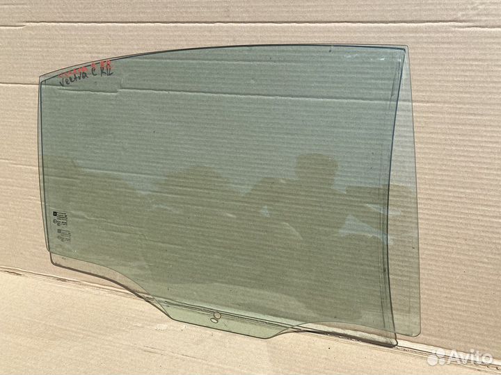 Стекло заднее правое Opel Vectra C
