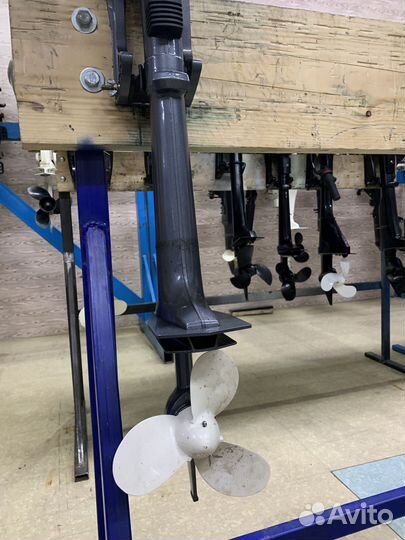 2-х тактный лодочный мотор Yamaha (Ямаха) 2 витрин