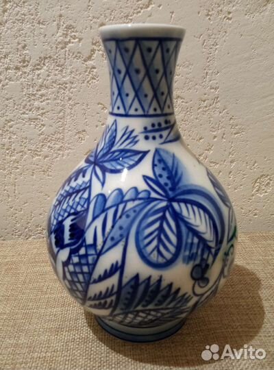 Ваза для цветов гжель