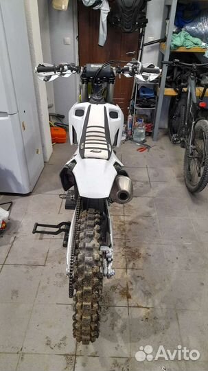 Кроссовый мотоцикл Husqvarna FC 250