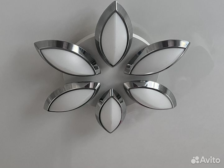 Люстра светодиодная с пультом