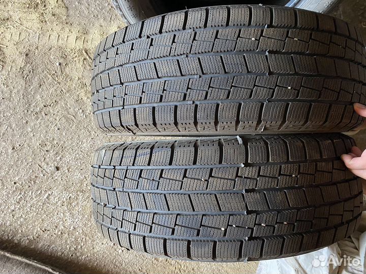 Goform W705 215/60 R16 99