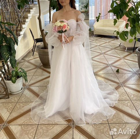 Свадебное платье с корсетом пышными рукавами объявление продам