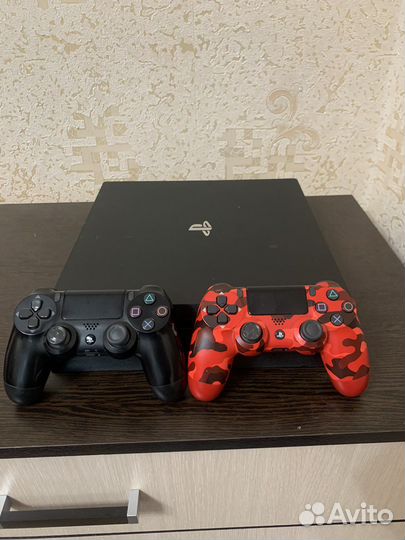 Sony playstation PS4 pro 1tb