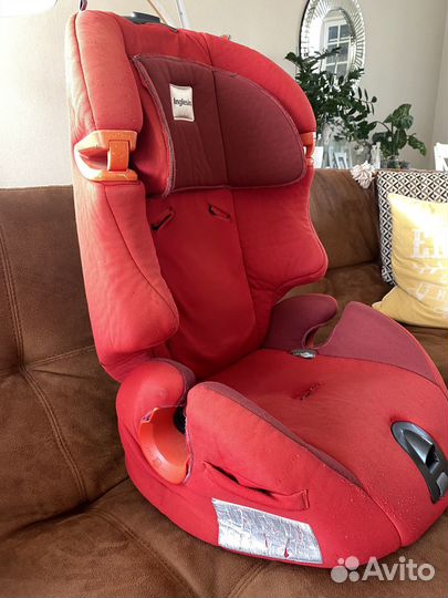 Детское автомобильное кресло 9-36кг Inglesina