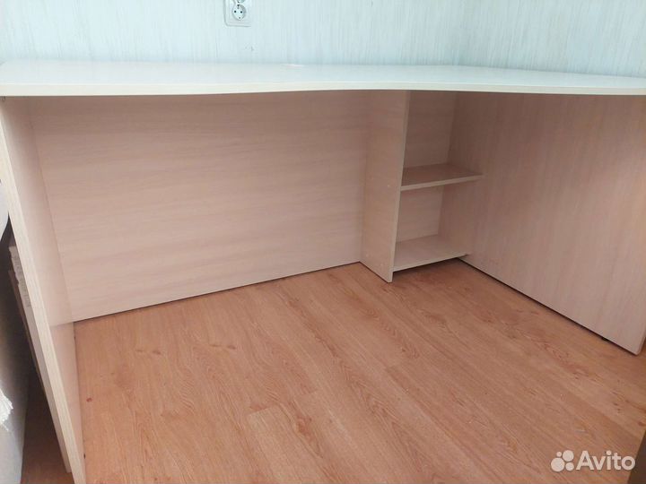 Детский письменный стол бу