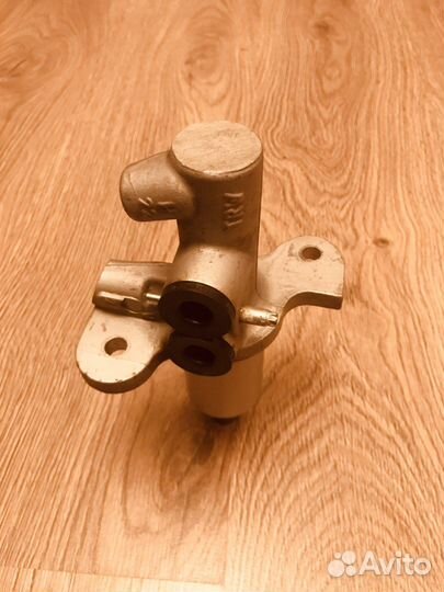 Главный тормозной цилиндр BMW E60