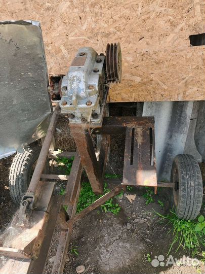 Дровокол бензиновый