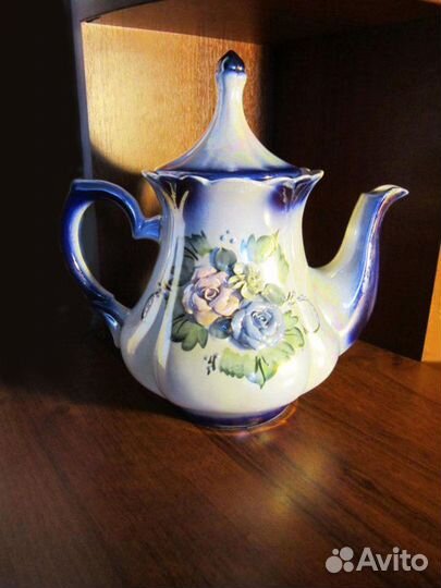 Кофейник. Кисловодский фарфор. СССР