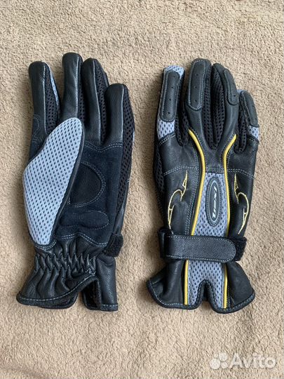 Мотоперчатки ixon