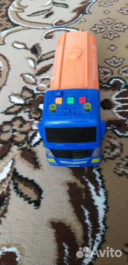 Детские игрушки