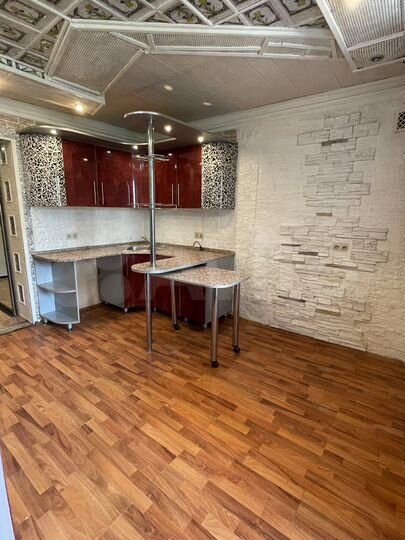 3-к. квартира, 87 м², 2/9 эт.