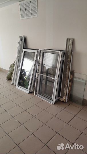 Окна с балкона