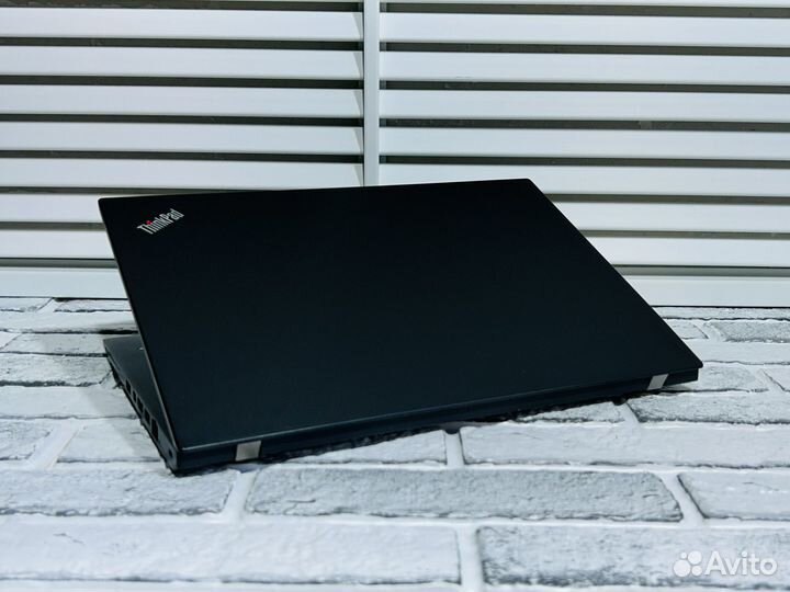 Lenovo ThinkPad T460s