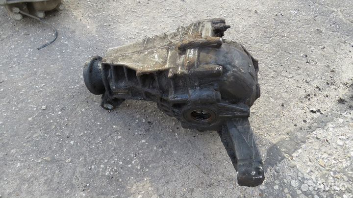 Редуктор передний Mercedes ML 320 W163 4460310010