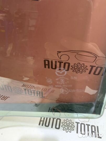 Стекло двери заднее левое Mazda 6 GH LF 2008