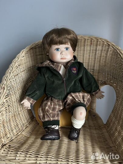 Кукла фарфоровая коллекционная германия