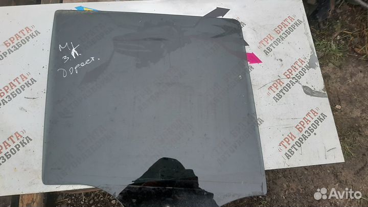 Мерседес М-Класс Стекло заднее левое AS3