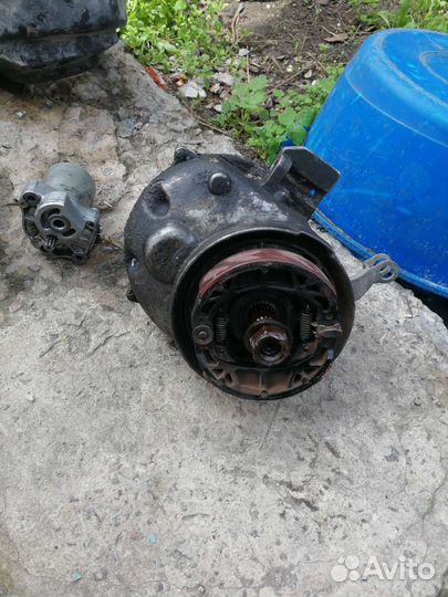 Разбор двигателя на скутер Honda лид 100