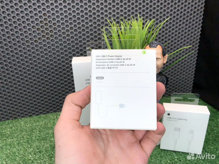 Блок питания Apple 20w