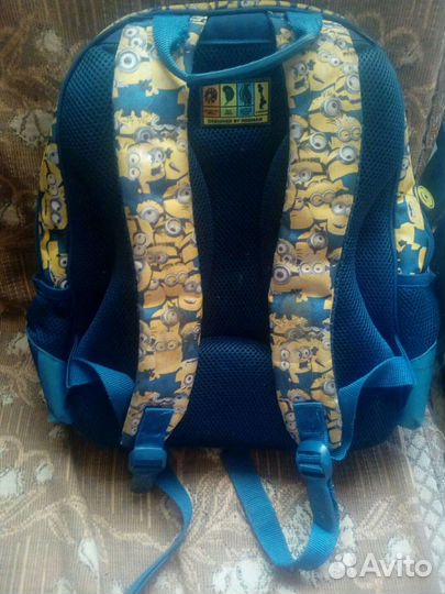 Школьный рюкзак