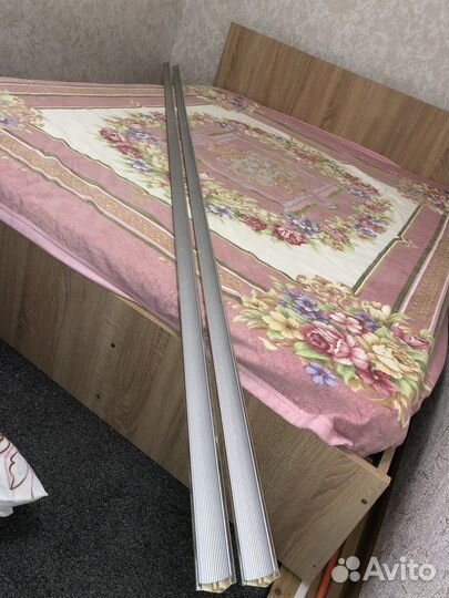 Плинтус для столешницы