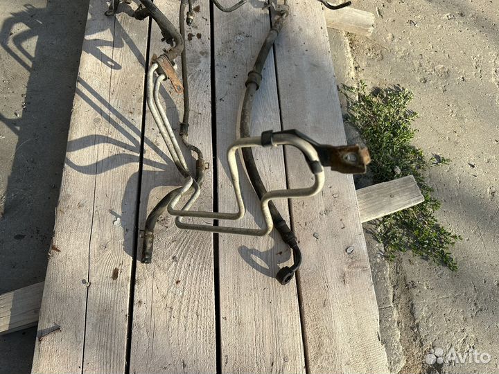 Трубки гура Hyundai Accent