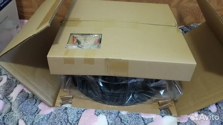 Сабвуфер Alpine SWR-12D2 и SWR-12D4. Новые