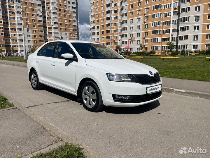 Skoda Rapid 1.6 AT, 2018, 70 388 км