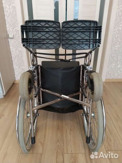 Коляска инвалидная