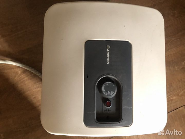 Водонагреватель накопительный