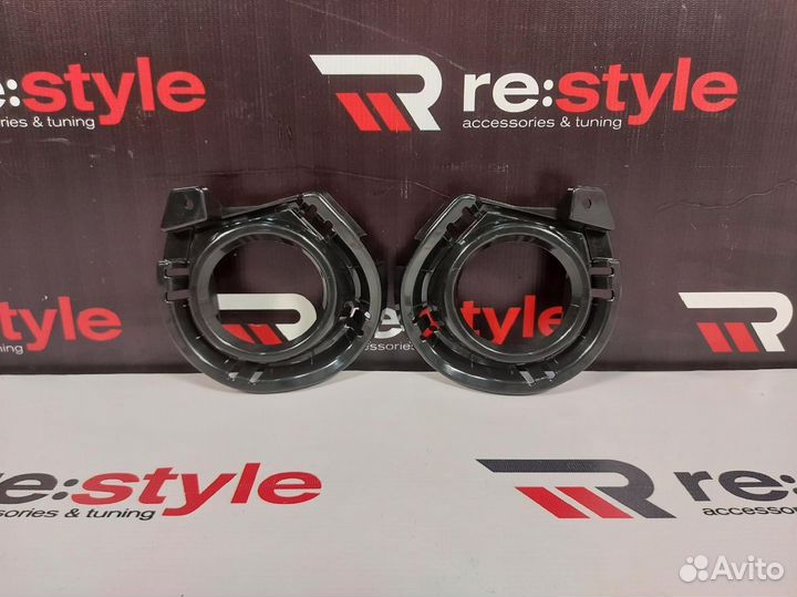 Оправы туманок Toyota Corolla Fielder 161 2м S1520