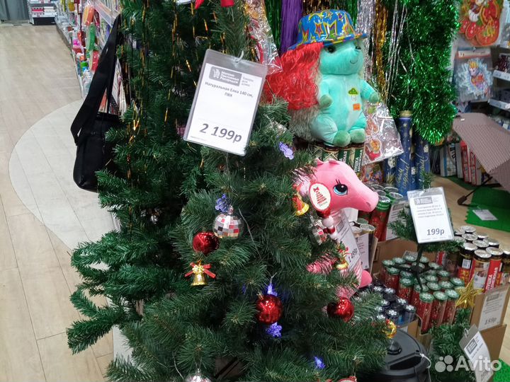 Ель искуственная