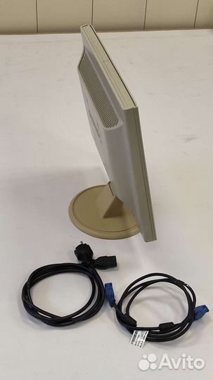 Монитор Philips 170S