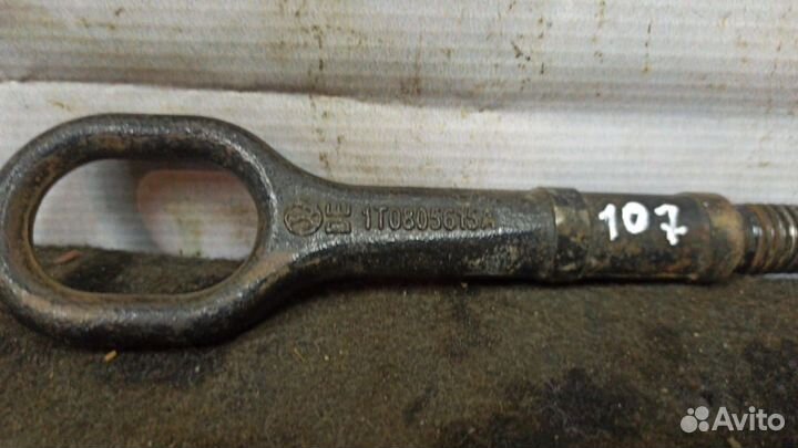 Крюк Volkswagen Passat B6