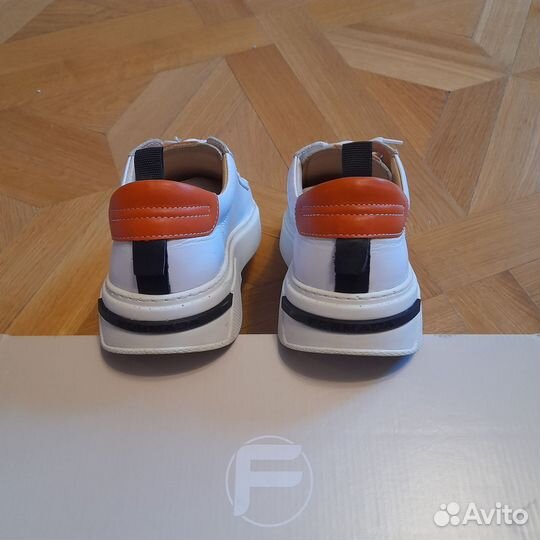 Кеды белые женские