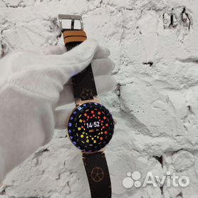 Louis Vuitton Tambour Moon Dual Watch untuk Para Penjelajah Dunia