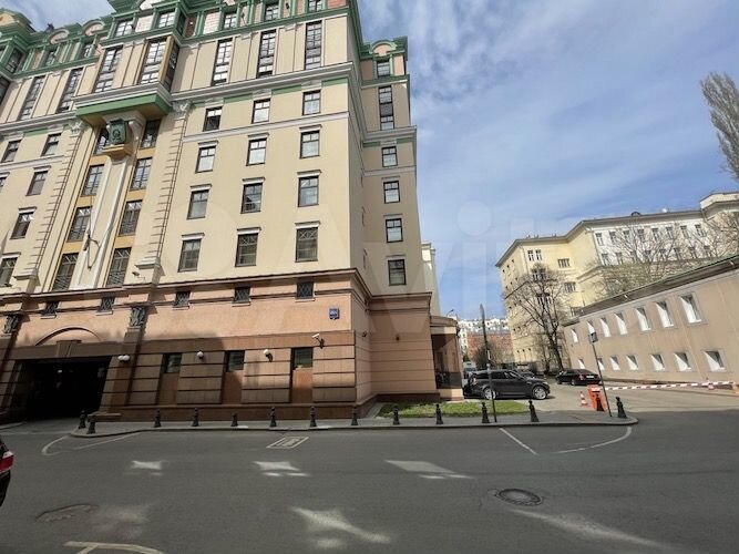 Машиноместо, 14 м²