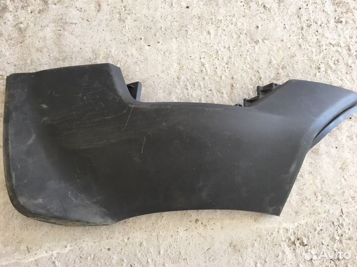 Накладка заднего бампера левая Ford Kuga(1747)