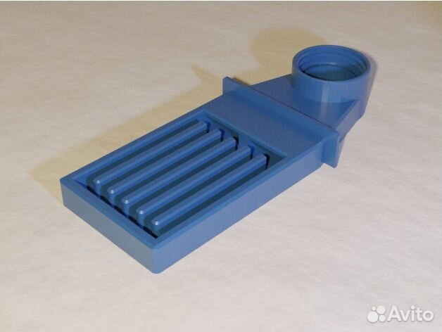 Кормушка для пчел с держателем для бутылки