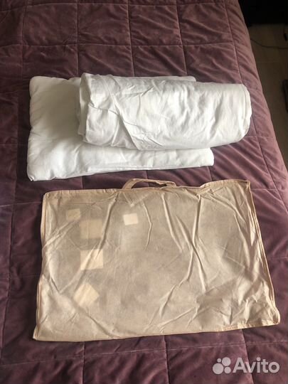 Детское одеяло и подушка в кроватку