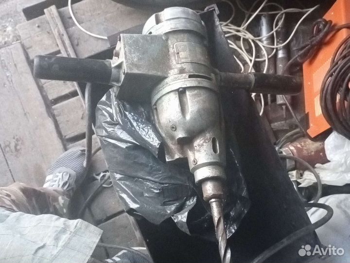 Дрель Германия