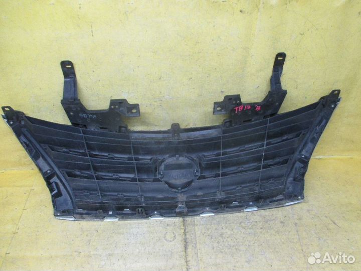 Решетка радиатора Nissan Sylphy TB17
